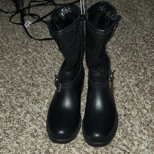 DAV rain booties
